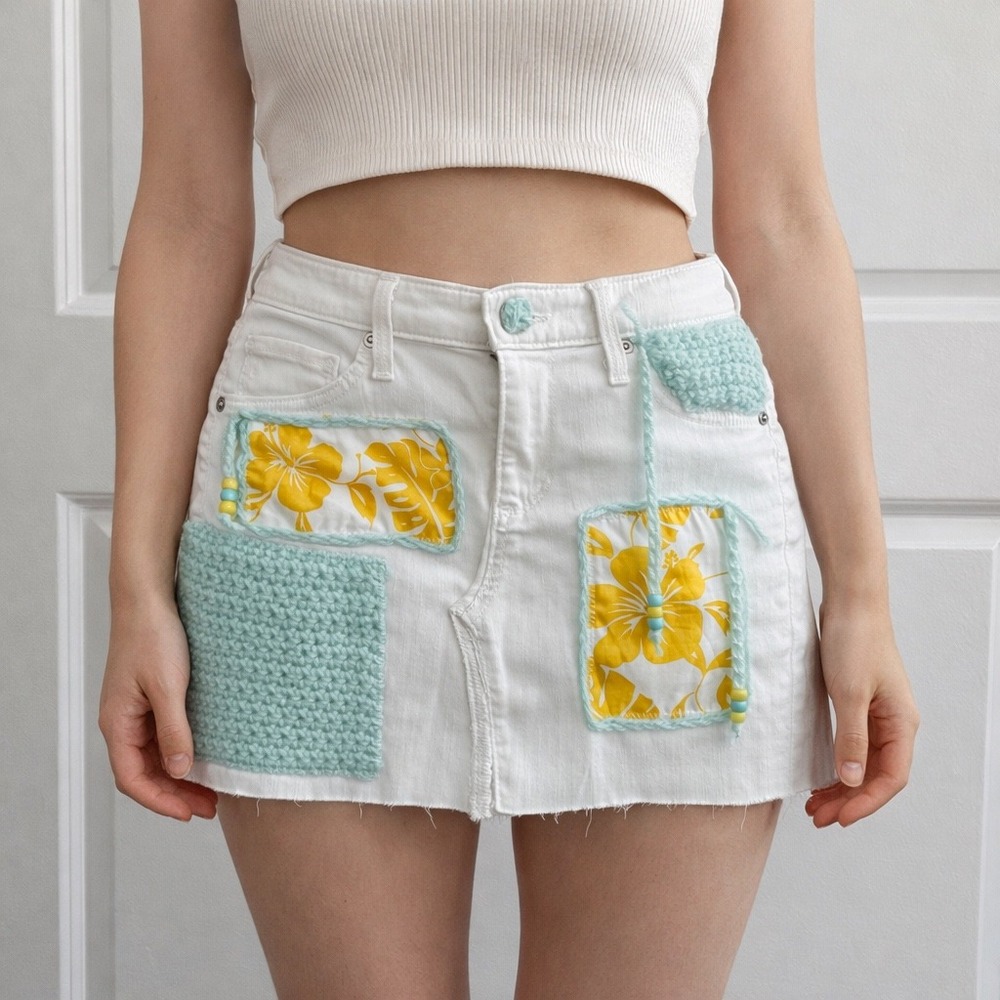 AG Adriano Goldschmied Mini Skirt Womens 25 White Piper Custom Crochet Tropical